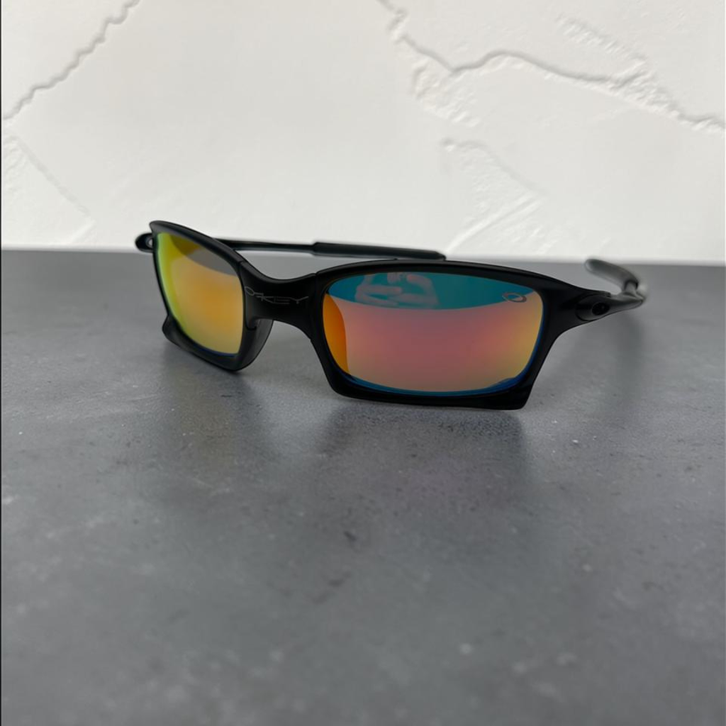 Oakley Squared