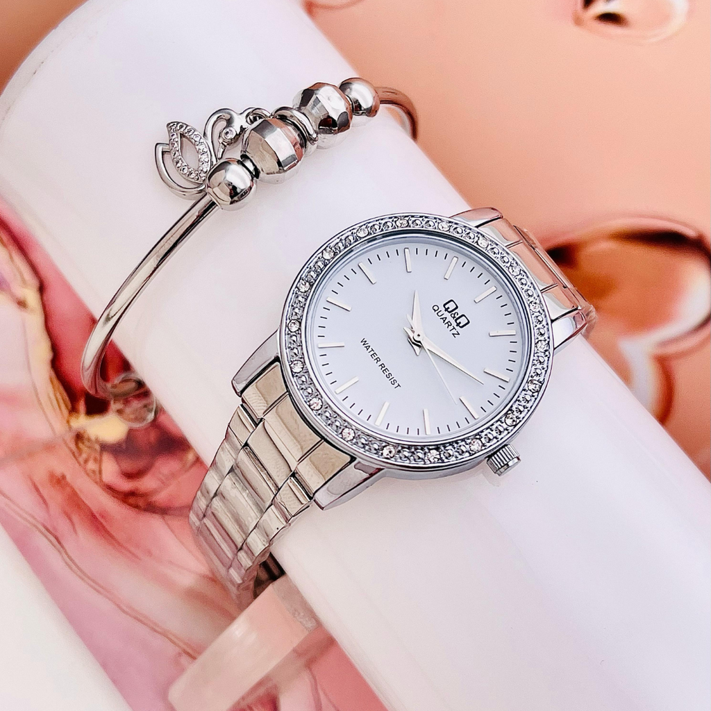 Q&Q Style Yess Lady Piedras