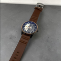 Reloj en cuero surtido