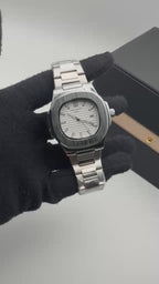 PATEK PHILLIPE NAUTILUS SEMIAUTOMÁTICO